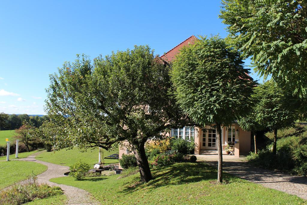 Gaestehaus Schloss Kronburg Exterior photo